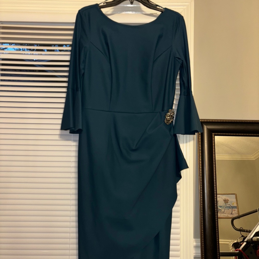 Alex Evenings bell sleeved draped compression sheath